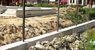 Фундамент под забор заказать в железнодорожном - заливка фундамента для забора | от 1569 за п.м.